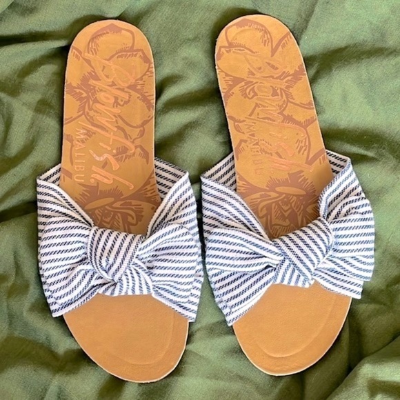 Brand New Blowfish Blue & White Striped Nautical Print Knot Bow Slides Sandals - Picture 6 of 13